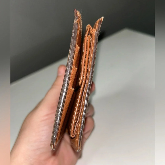 Louis Vuitton Monogram Bifold Wallet - Picture 14 of 16